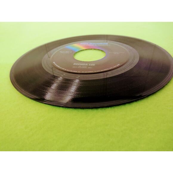 Brenda Lee - Rock On Baby / More Than A Memory - 1974 45rpm Vinyl Record Single - Picture 6 of 8